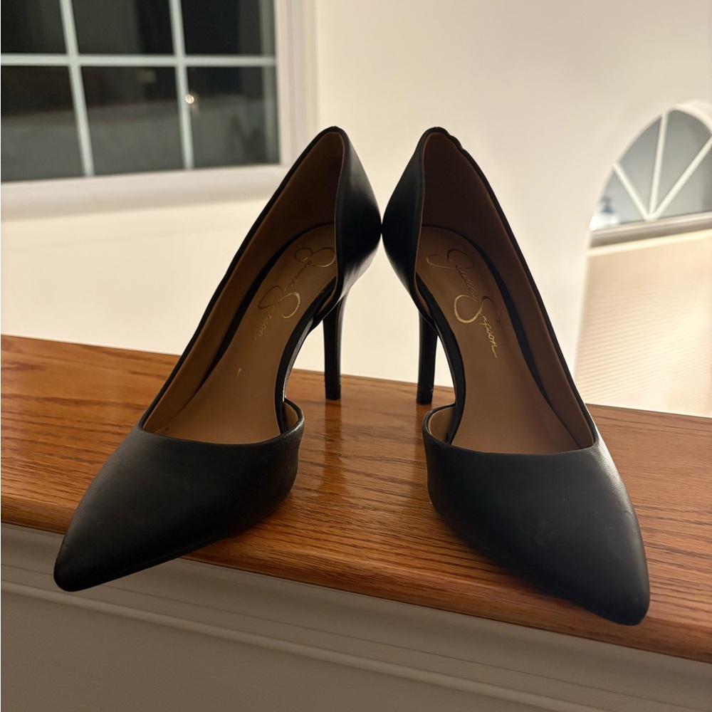 Jessica Simpson black heels